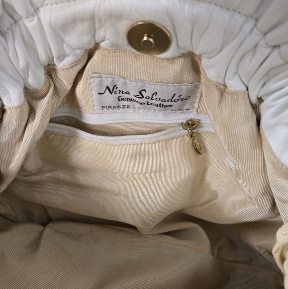 Vintage Leather Handbag - Picture 9 of 11